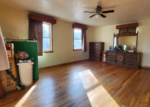 Bedroom - 441 E Locust St, Lancaster, OH 43130 photo 1 of 6