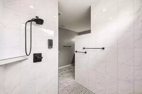 Bath - 6710 Trinity Mist Way, Delaware, OH 43015 photo 1 of 5