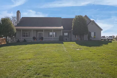 3079 Fox Rd, Mansfield, OH 44904