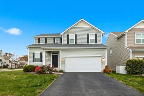 365 Ravensdale Pl, Galloway, OH 43119