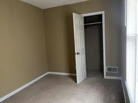 800 E Starr Ave, Columbus, OH 43201 photo 8