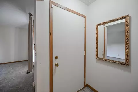 Entry Way - 3022 E Brixton Dr E, Springfield, OH 45503 photo 1 of 1