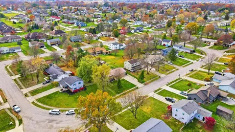 1195 Chanteloup Dr, Marion, OH 43302