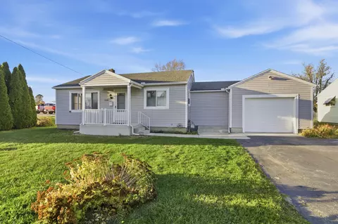 267 W High St, London, OH 43140