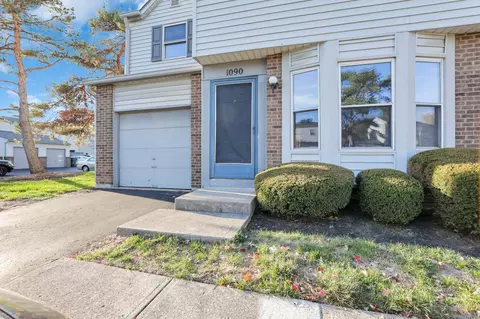 1090 Landings Loop #36, Columbus, OH 43085