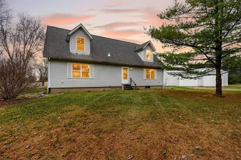 5726 Bish Rd, Carroll, OH 43112