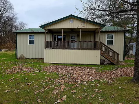 10796 State Route 155 SE, Corning, OH 43730