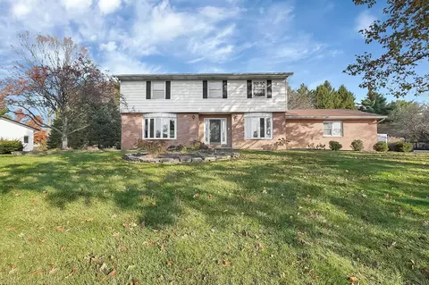 13722 Carriage Ln, Pickerington, OH 43147