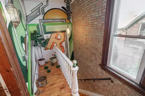 Entry Way - 181 E 4th Ave, Columbus, OH 43201 photo 2 of 2