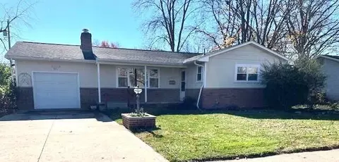 133 Illinois Ave, Westerville, OH 43081
