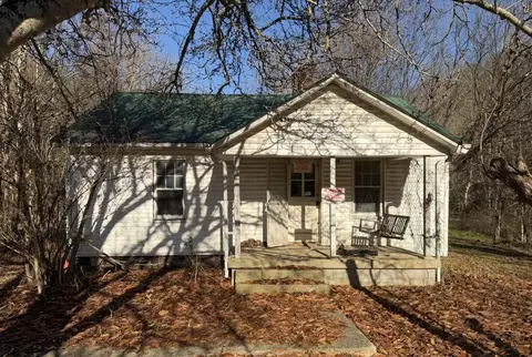 7280 Sugar Grove Rd SE, Sugar Grove, OH 43155