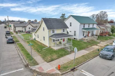 View/Area - 377 E Union St, Circleville, OH 43113 photo 1 of 4