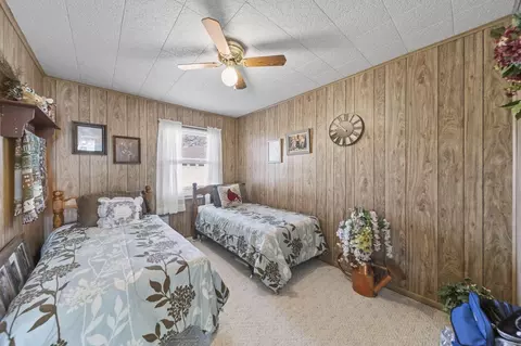 Bedroom - 807 Daffodil Dr, Marion, OH 43302 photo 6 of 7