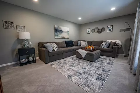 94 Applewood Dr, Chillicothe, OH 45601