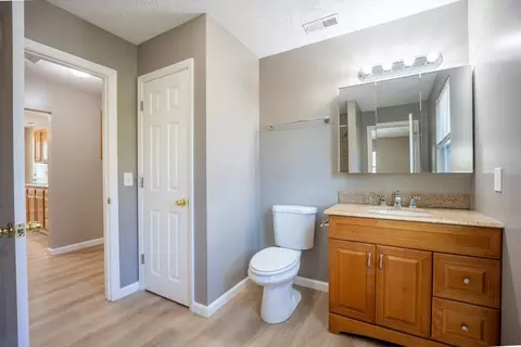 Bath - 7863 Railroad St, Orient, OH 43146 photo 2 of 3
