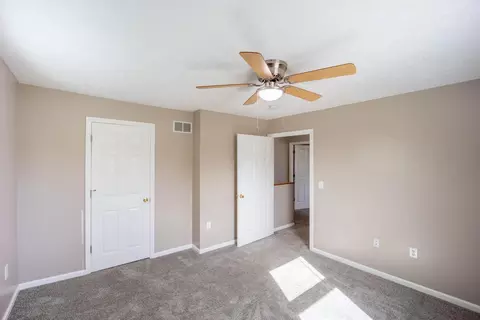 Bedroom - 7863 Railroad St, Orient, OH 43146 photo 8 of 9