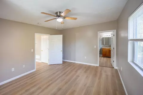 Bedroom - 7863 Railroad St, Orient, OH 43146 photo 2 of 9