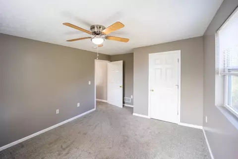 Bedroom - 7863 Railroad St, Orient, OH 43146 photo 6 of 9