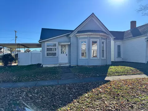 73 N 2nd St, Frankfort, OH 45628