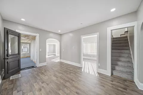 Entry Way - 509 Summit St, Marion, OH 43302 photo 5 of 5