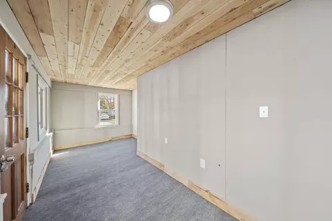 Entry Way - 509 Summit St, Marion, OH 43302 photo 2 of 5