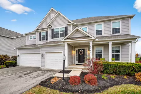 5587 Springwick Ct, Powell, OH 43065 photo 2