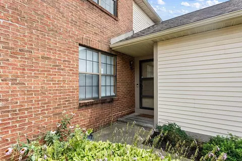 1324 Brookview Cir, Pickerington, OH 43147