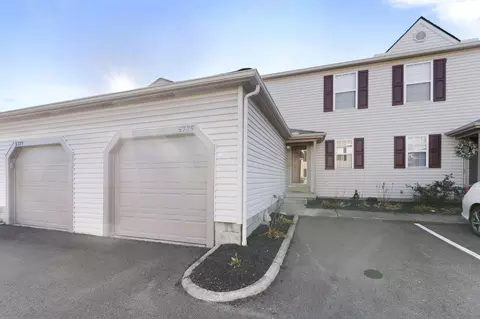5725 Kilbury Ln #123C, Hilliard, OH 43026