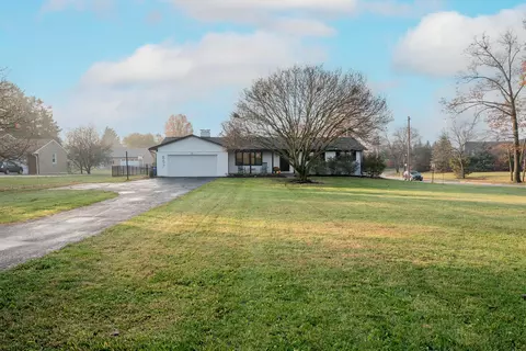 857 E Walnut St, Westerville, OH 43081