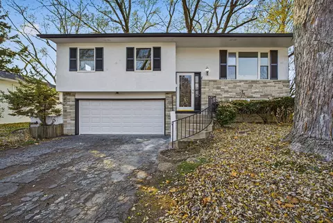 5415 Vinewood Ct, Columbus, OH 43229