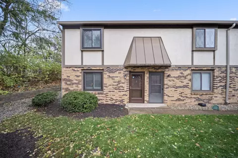 3245 Summertime Ct #21, Columbus, OH 43221