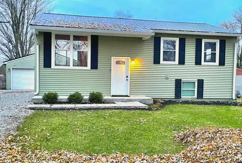 1922 Harris Dr, Marion, OH 43302