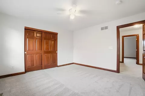 Bedroom - 8092 Summerhouse Dr E, Dublin, OH 43016 photo 12 of 17