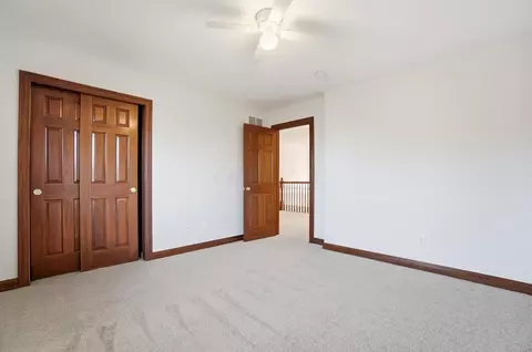 Bedroom - 8092 Summerhouse Dr E, Dublin, OH 43016 photo 5 of 17