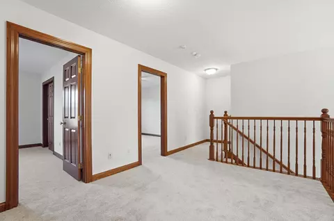 Entry Way - 8092 Summerhouse Dr E, Dublin, OH 43016 photo 6 of 7