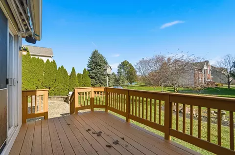 Exterior - 8092 Summerhouse Dr E, Dublin, OH 43016 photo 4 of 5