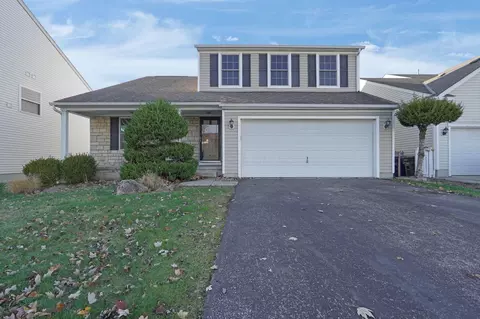 803 Cedar Run Dr, Blacklick, OH 43004