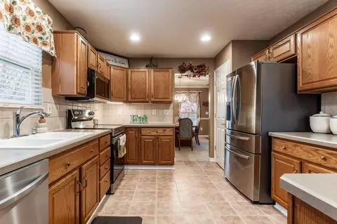 6553 Weston Cir E, Dublin, OH 43016 photo 11