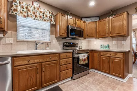 6553 Weston Cir E, Dublin, OH 43016 photo 13