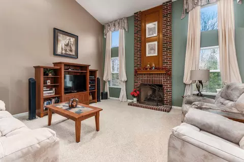 6553 Weston Cir E, Dublin, OH 43016 photo 5