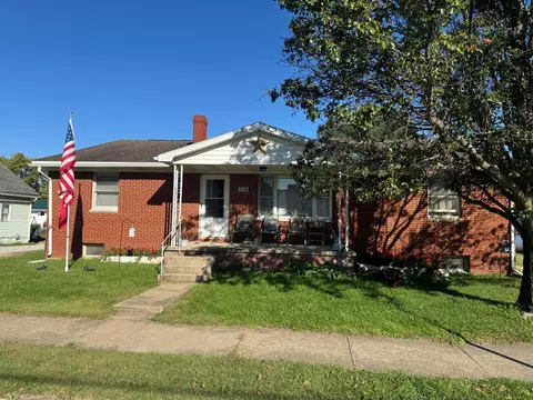 216 S Quarry St, Bainbridge, OH 45612