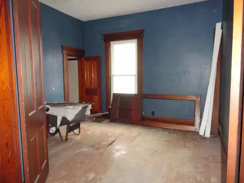Bedroom - 117 N Boggs St, De Graff, OH 43318 photo 1 of 8