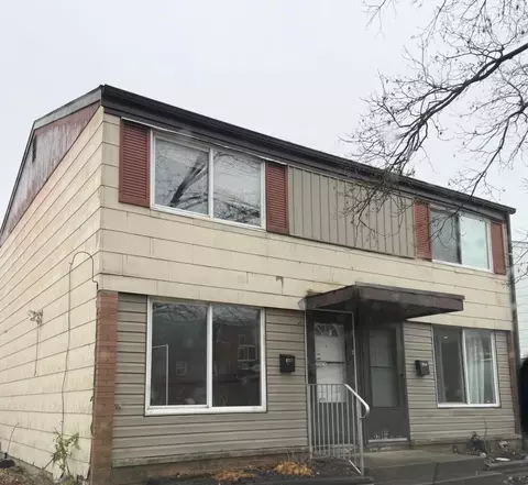 3727-3729 Briggs Rd, Columbus, OH 43228