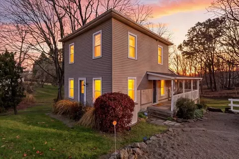 406 Chase Ave, Gambier, OH 43022