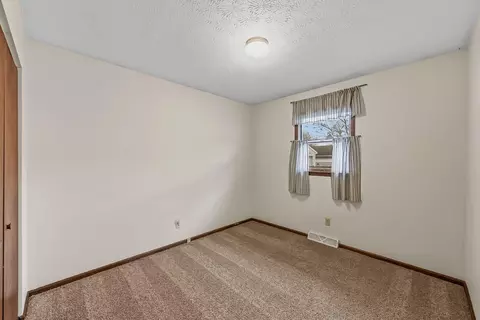 240 Chicago Ave, Marion, OH 43302 photo 18