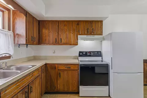 240 Chicago Ave, Marion, OH 43302 photo 10
