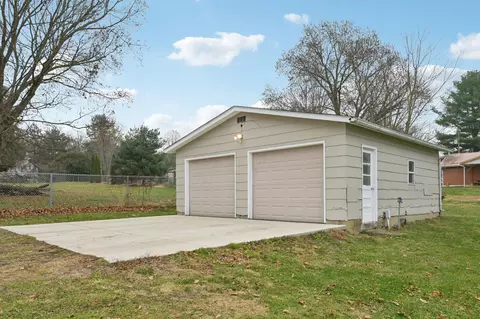 2850 E High St, Newark, OH 43055 photo 30