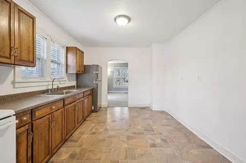2850 E High St, Newark, OH 43055 photo 11