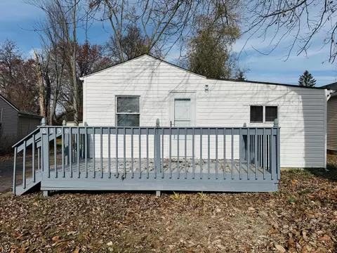6156 Roselawn Ave, Columbus, OH 43232