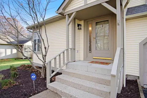 Exterior - 3761 Carnforth Dr, Columbus, OH 43221 photo 3 of 17